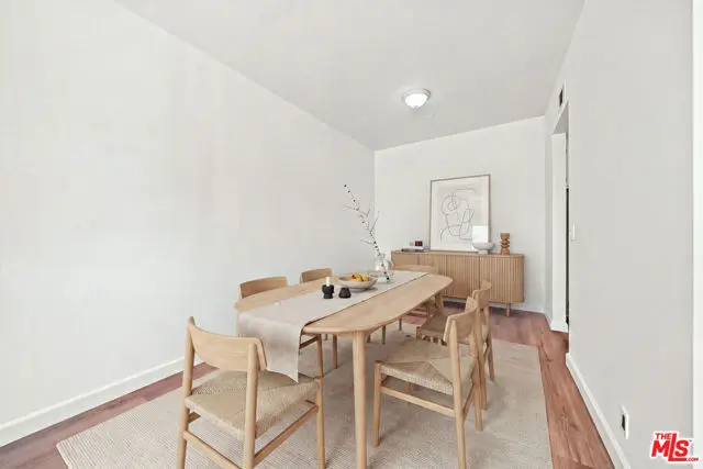 533 S St Andrews Place #404, Los Angeles, CA 90020 - #3