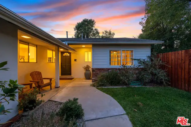 10547 Oklahoma Avenue, Chatsworth, CA 91311 - #3
