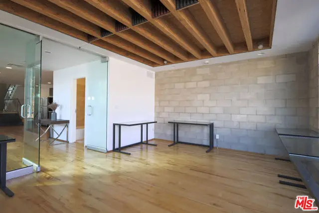 6615 Melrose Avenue #1, Los Angeles, CA 90038 - #3