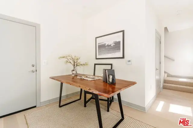 1051 N Spaulding Avenue #E, West Hollywood, CA 90046 - #3
