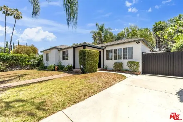 18352 Bessemer Street, Reseda, CA 91335 - #2