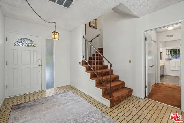 7554 Devista Drive, Los Angeles, CA 90046 - #3
