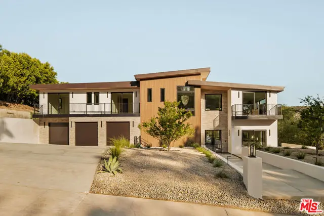 38 Dapplegray Road, Bell Canyon, CA 91307 - #3