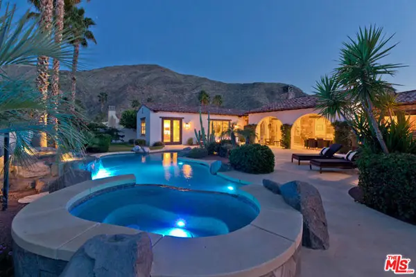 1062 Bella Vista Vista, Palm Springs, CA 92264