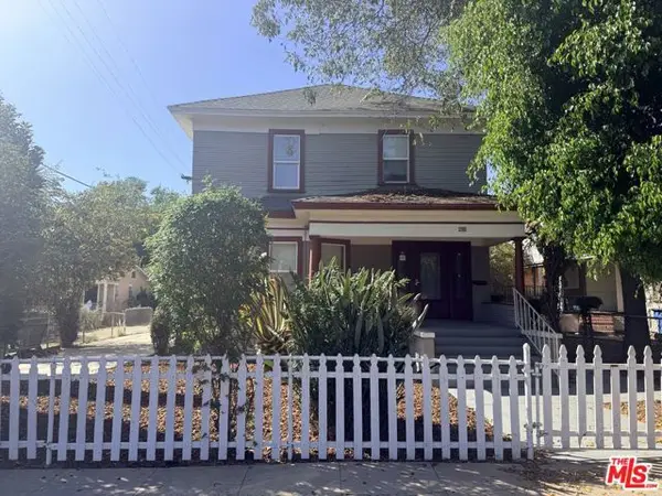 2909 S Catalina Street, Los Angeles, CA 90007