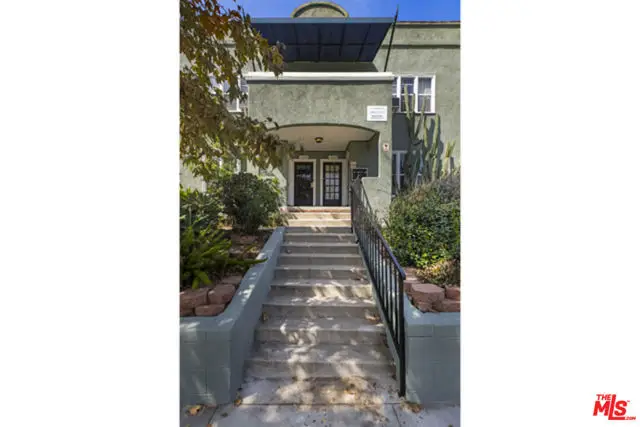 1143 N Commonwealth Avenue, Los Angeles, CA 90029 - #3