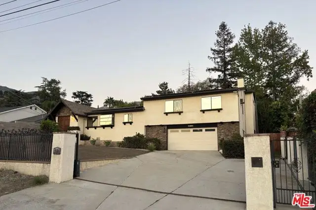 10330 Marcus Avenue, Tujunga, CA 91042 - #1