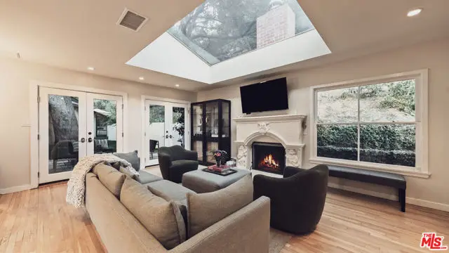 3440 Mandeville Canyon Road, Los Angeles, CA 90049 - #3