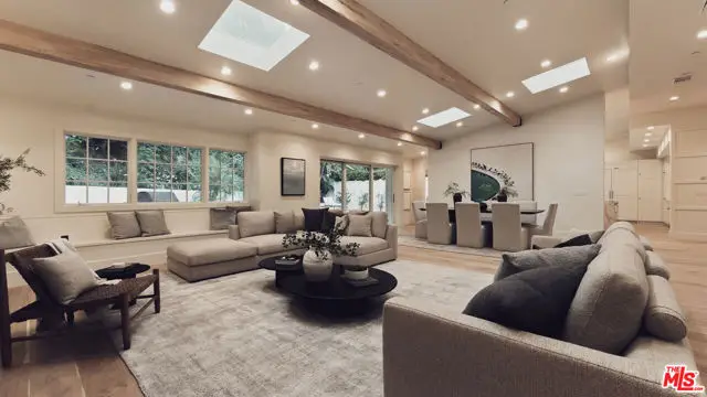 1507 N Bundy Drive, Los Angeles, CA 90049 - #3