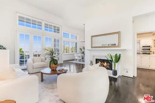 2204 The Terrace, Los Angeles, CA 90049