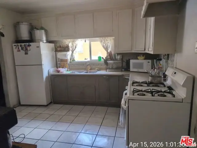 1654 E 32nd Street, Los Angeles, CA 90011 - #3