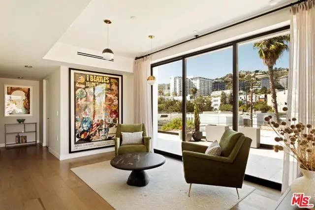 1017 N N Croft #PH01, Los Angeles, CA 90069 - #3