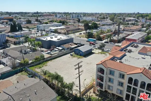6200 Crenshaw Boulevard, Los Angeles, CA 90043 - #3