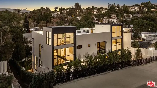 3721 Evans Street, Los Angeles, CA 90027 - #3