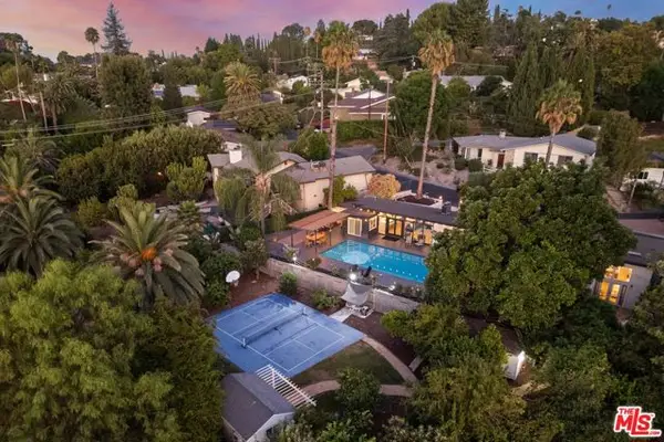 22505 Macfarlane Drive, Los Angeles, CA 91364