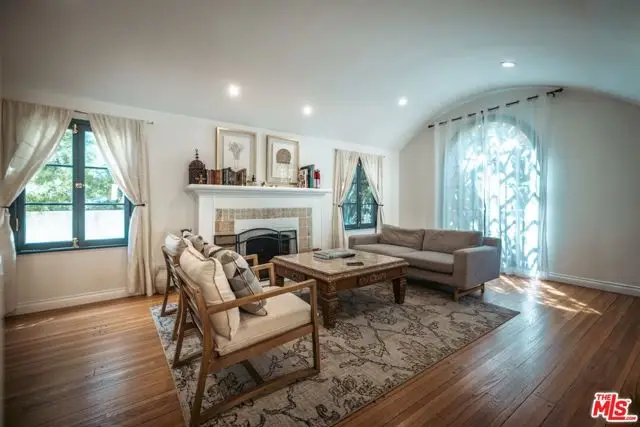 410 N Crescent Heights Boulevard, Los Angeles, CA 90048 - #3