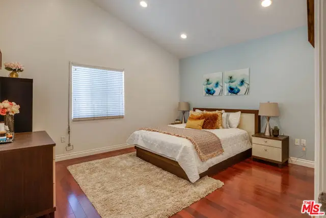 1245 S Muirfield Road, Los Angeles, CA 90019 - #3