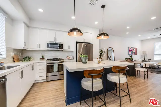 10716 Toluca Court, North Hollywood, CA 91602 - #2