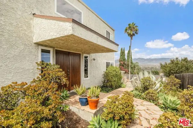 2220 Loveland Drive, Los Angeles, CA 90065 - #1
