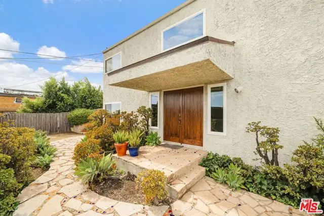 2220 Loveland Drive, Los Angeles, CA 90065 - #2