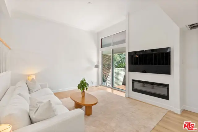 13249 Fiji Way #F, Los Angeles, CA 90292 - #2