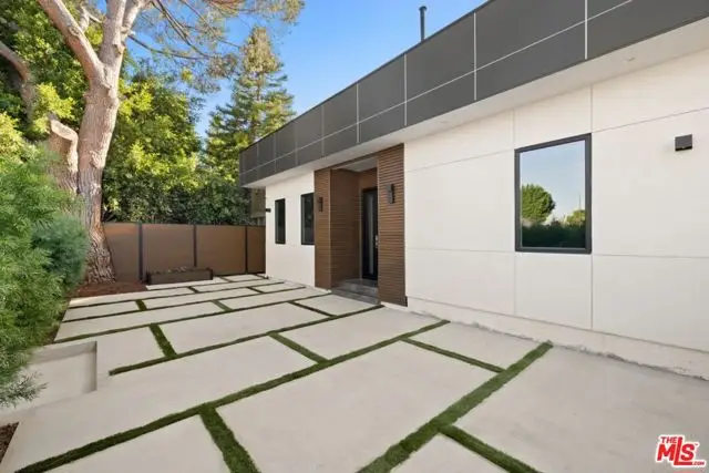 647 N Stanley Avenue, Los Angeles, CA 90036 - #1