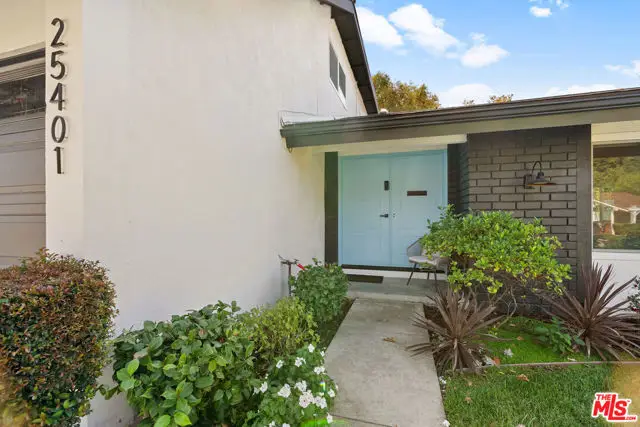 25401 Champlain Road, Laguna Hills, CA 92653 - #2