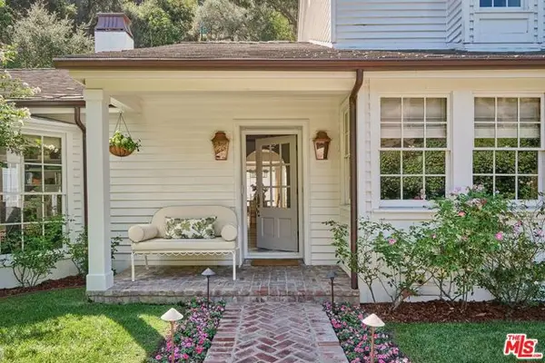 1827 N Beverly Drive, Los Angeles, CA 90210