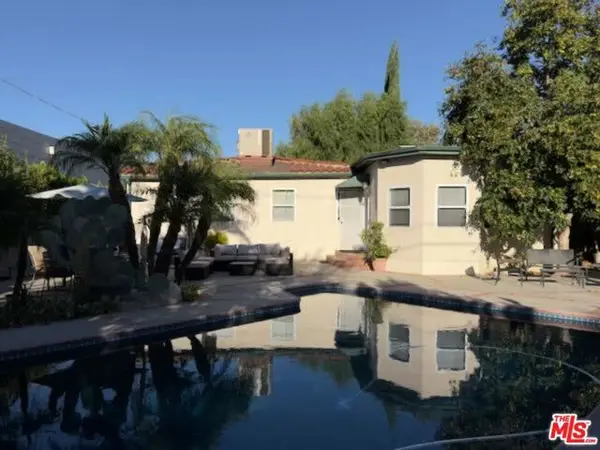 5833 Cahill Avenue, Los Angeles, CA 91356