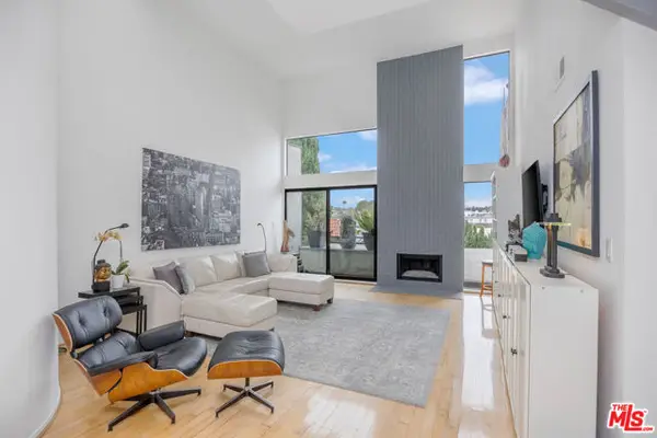 11982 Kiowa Avenue #307, Los Angeles, CA 90049
