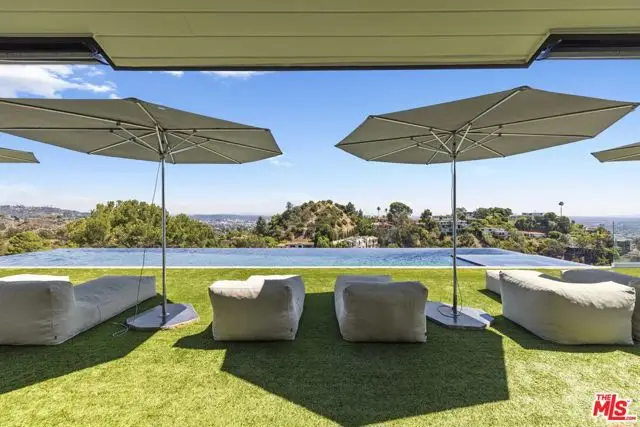 2402 Carman Crest Drive, Los Angeles, CA 90068 - #2