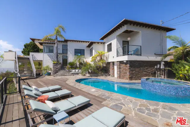 2824 Durand Drive, Los Angeles, CA 90068 - #2