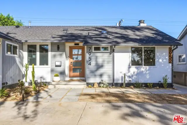 7954 Loma Verde Avenue, Canoga Park, CA 91304 - #2