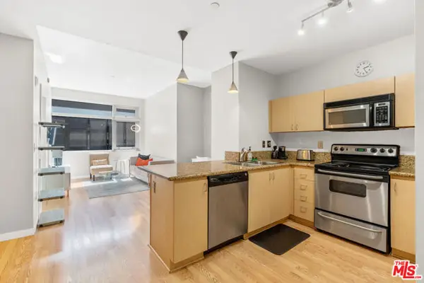 630 W 6th Street #613, Los Angeles, CA 90017
