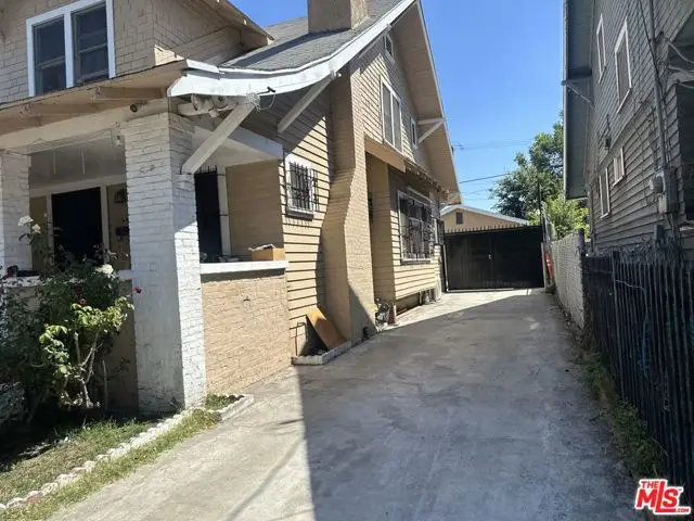 1666 Roosevelt Avenue, Los Angeles, CA 90006 - #3