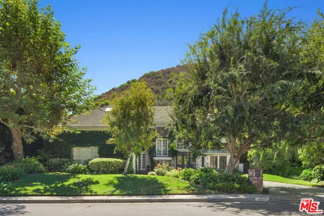 1481 Bienveneda Avenue, Pacific Palisades, CA 90272 - #2