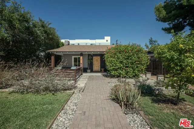 1836 Vassar Street, Glendale, CA 91204 - #3