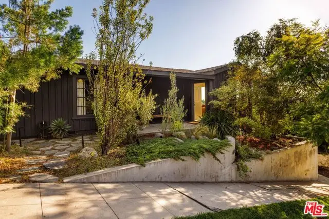 4016 Cumberland Avenue, Los Angeles, CA 90027 - #3