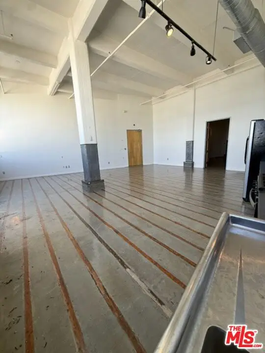 1850 Industrial Street #607, Los Angeles, CA 90021 - #3
