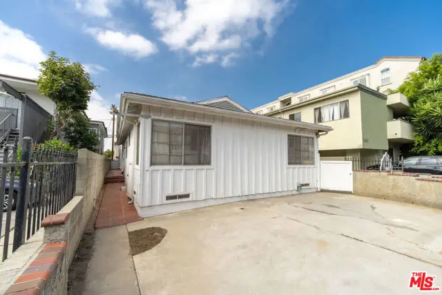1631 Granville Avenue, Los Angeles, CA 90025 - #3