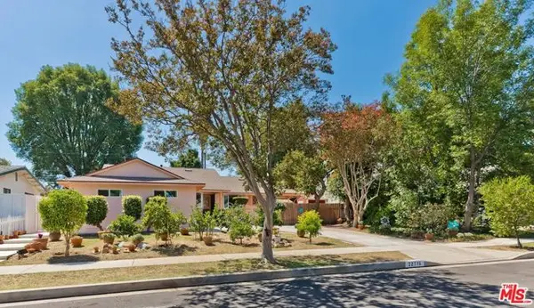 22716 Kittridge Street, Los Angeles, CA 91307