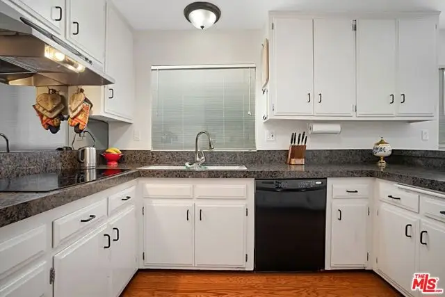 9330 Clifton Way #105, Beverly Hills, CA 90210 - #3