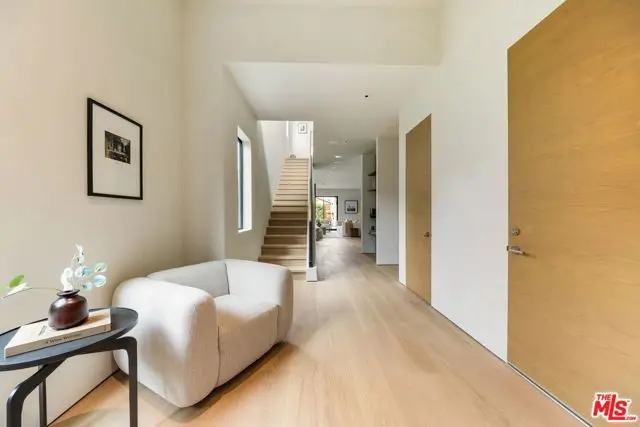 2478 Louella Avenue, Venice, CA 90291 - #3