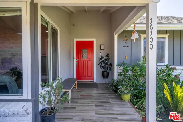16100 Londelius Street, North Hills, CA 91343 - #3