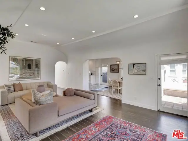 2907 Potomac Avenue, Los Angeles, CA 90016 - #3