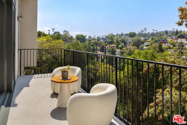 2293 Bronson Hill Drive, Los Angeles, CA 90068 - #3