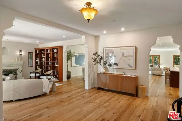 728 25th Street, Santa Monica, CA 90402 - #2