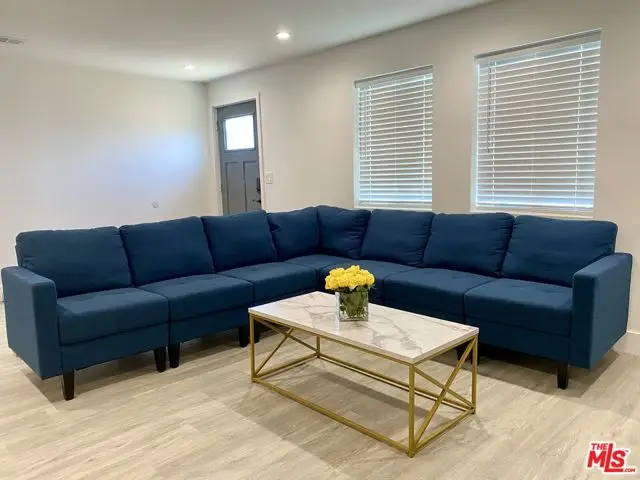 1321 W 30th Street, Los Angeles, CA 90007 - #2