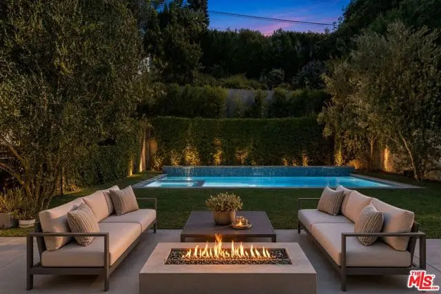 2408 Castle Heights Avenue, Los Angeles, CA 90034 - #2