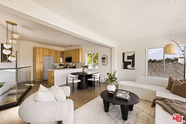 6837 Cahuenga Park Trail, Los Angeles, CA 90068 - #2